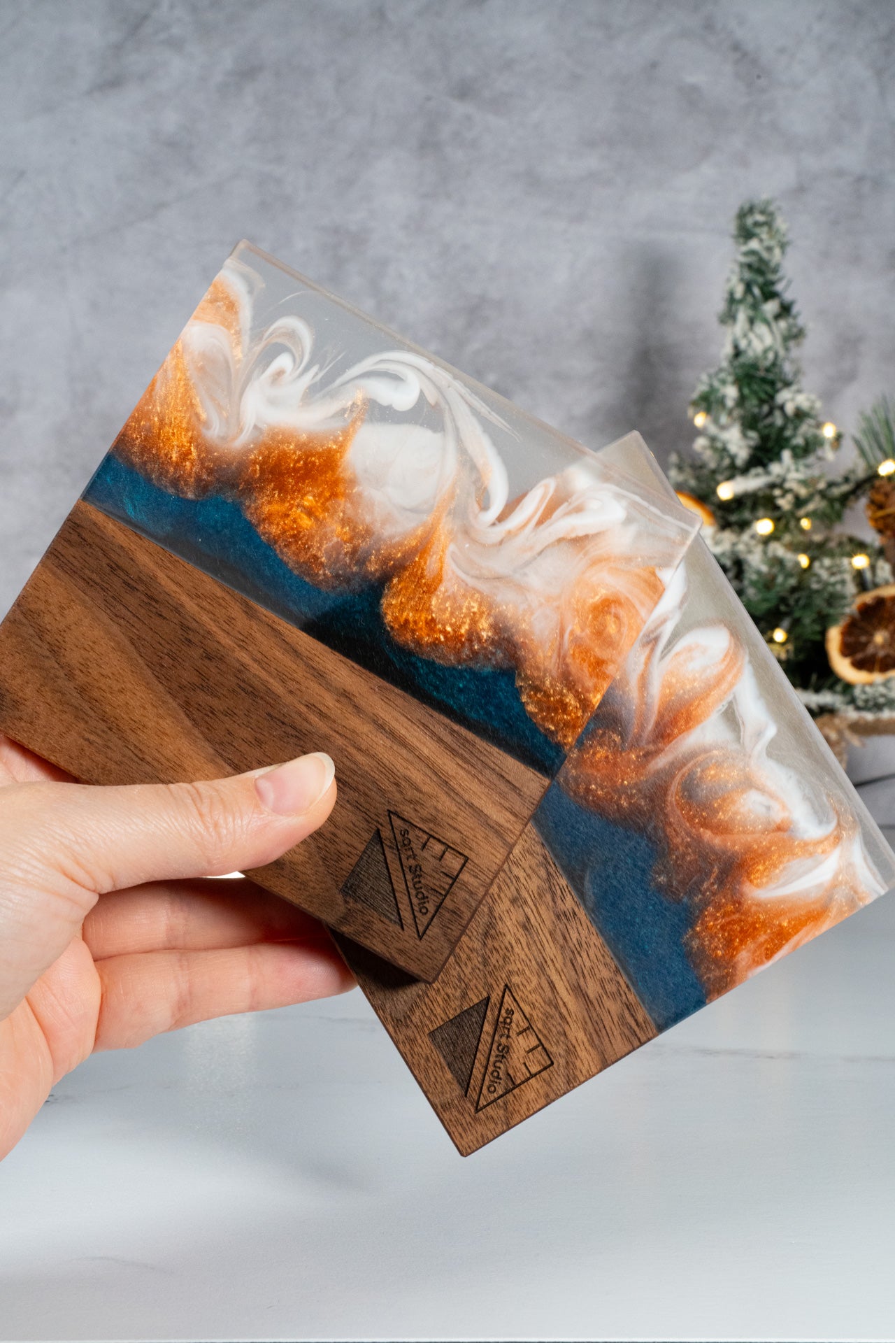 Emerald sunset (Limited edition) - Walnut and resin coasters set