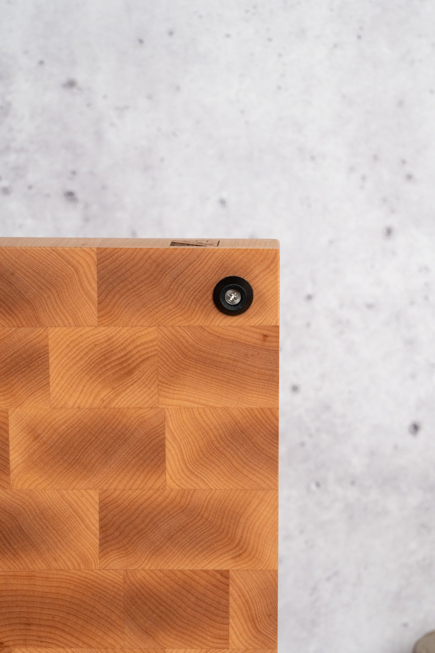 Maple end-grain cutting board