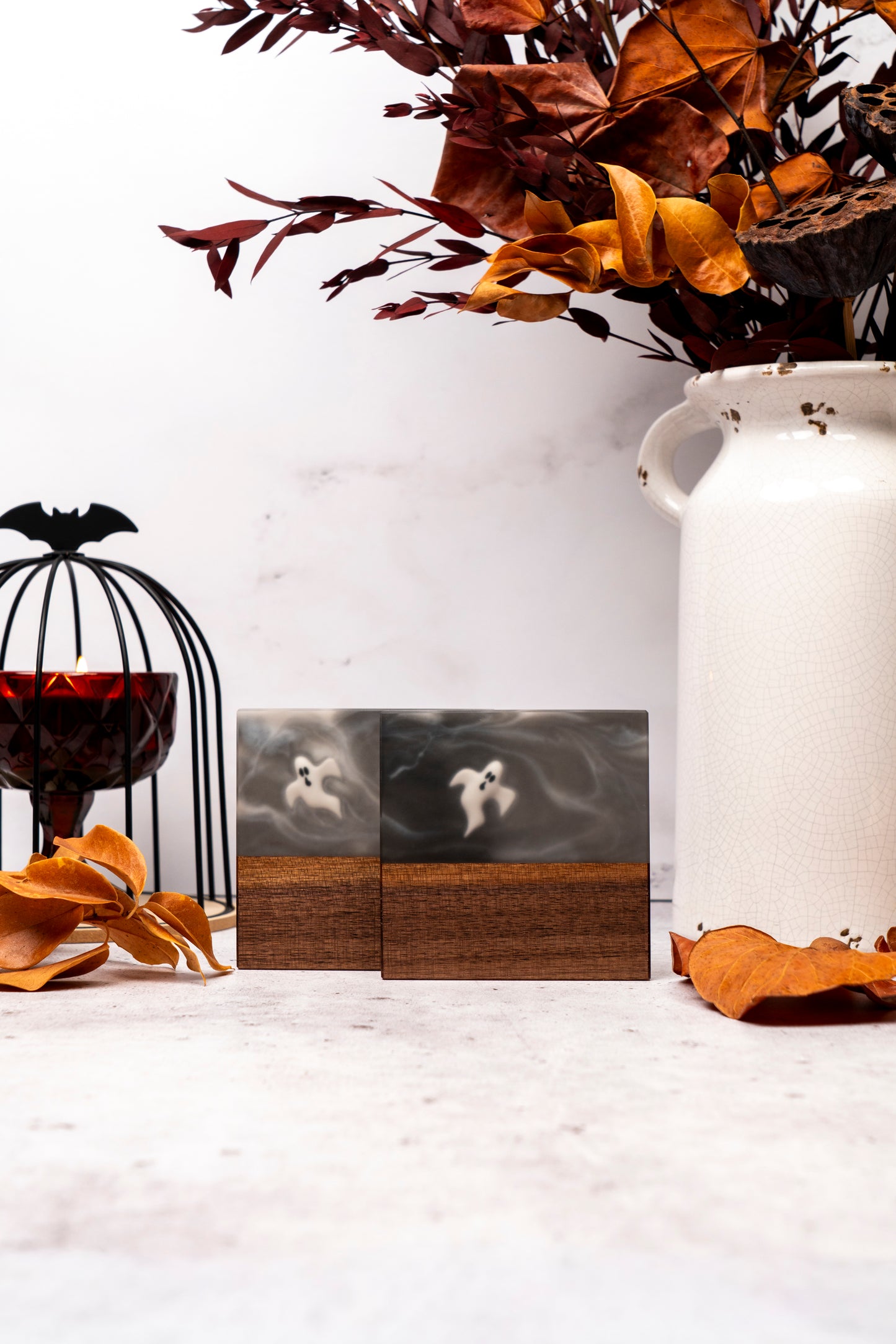 Ghost fume (Limited edition) - Walnut and resin coasters set