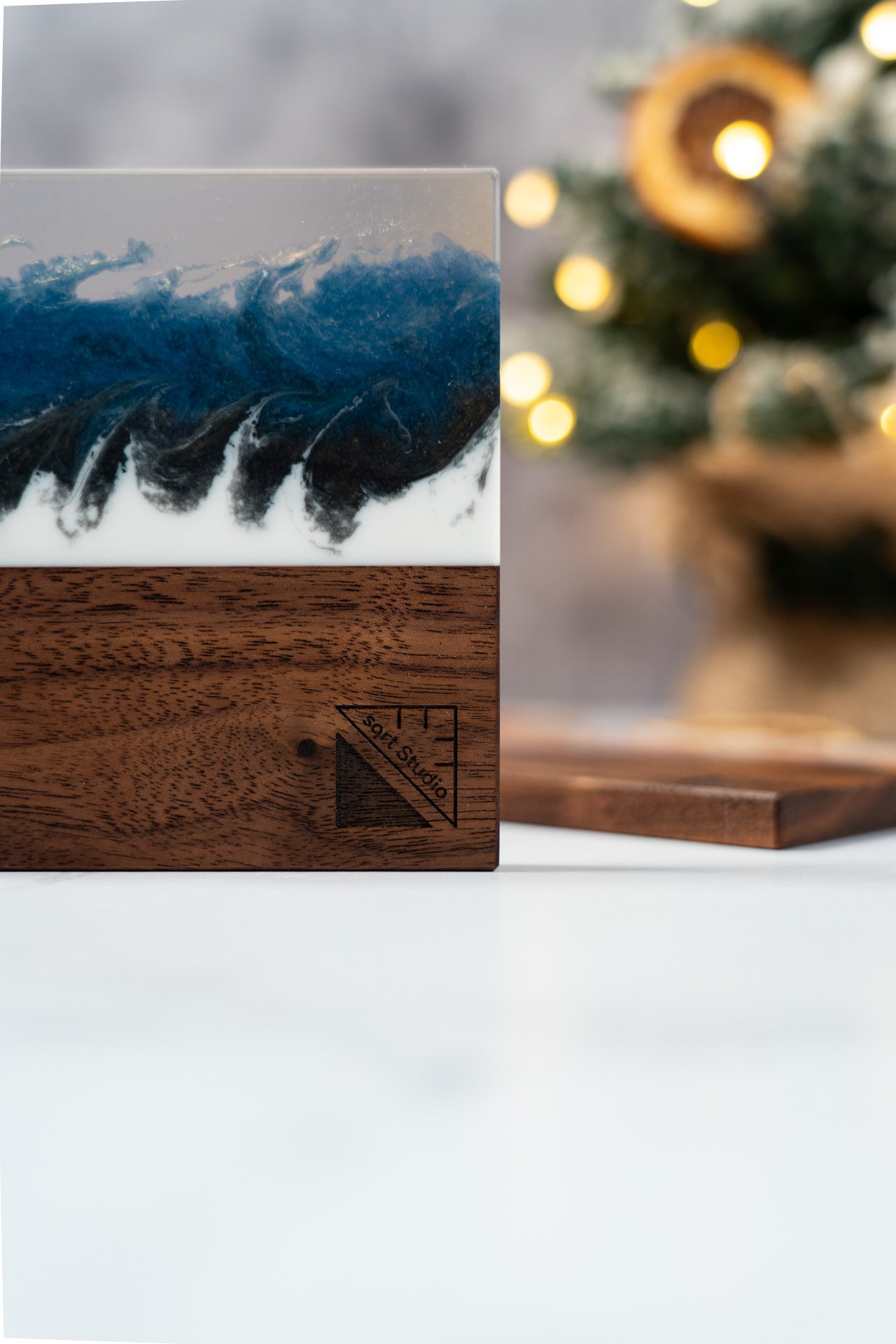 Purple winter frost (Limited edition) - Walnut and resin coasters set